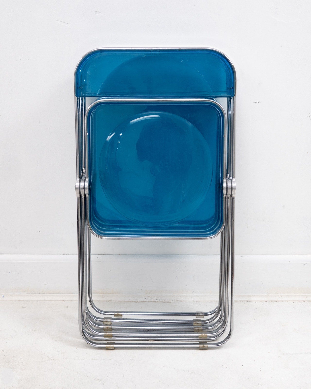 1970s Italian “Plia” Blue Lucite Folding Chairs by Giancarlo Piretti for Anonima Castelli