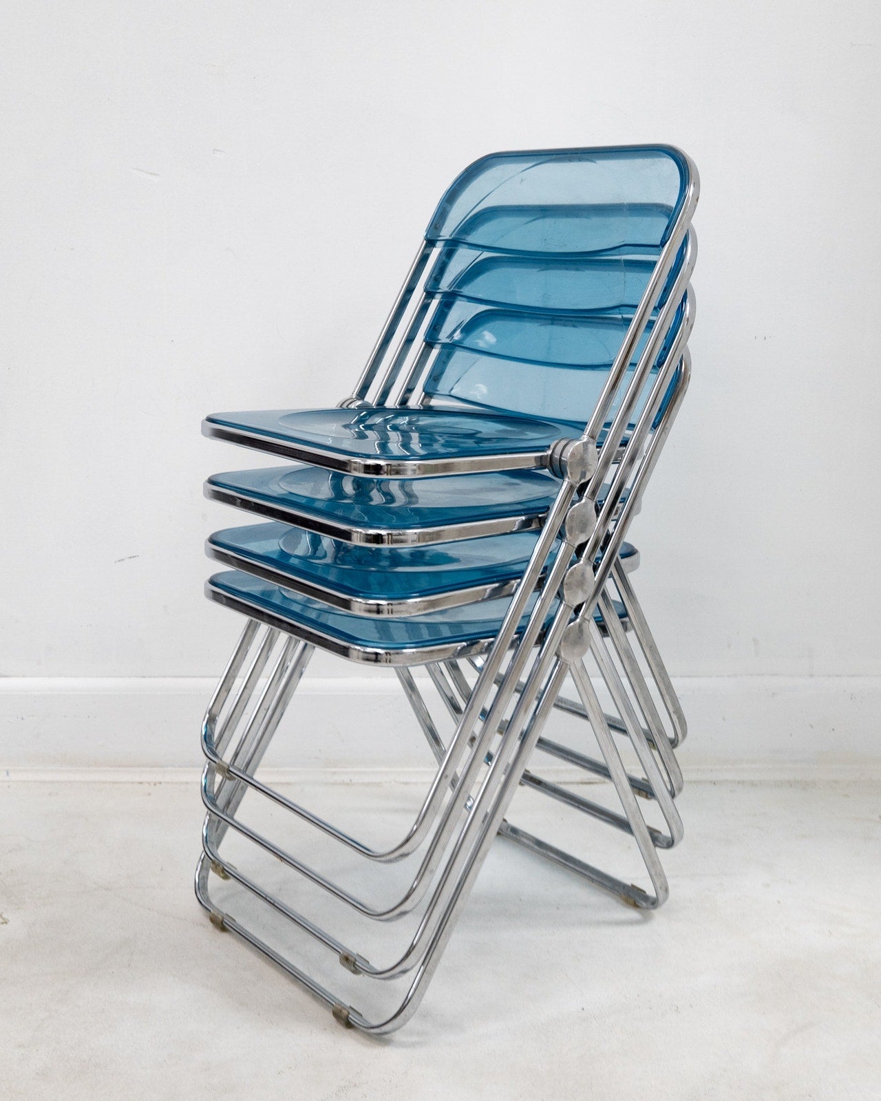 1970s Italian “Plia” Blue Lucite Folding Chairs by Giancarlo Piretti for Anonima Castelli