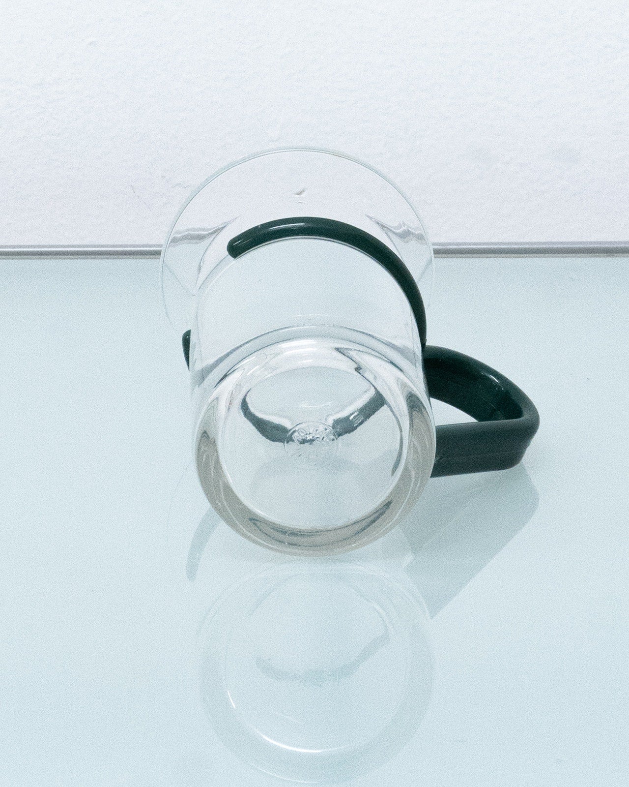 Inspiration Italia Glass Cappuccino Glasses/Mugs with Green Plastic Handle