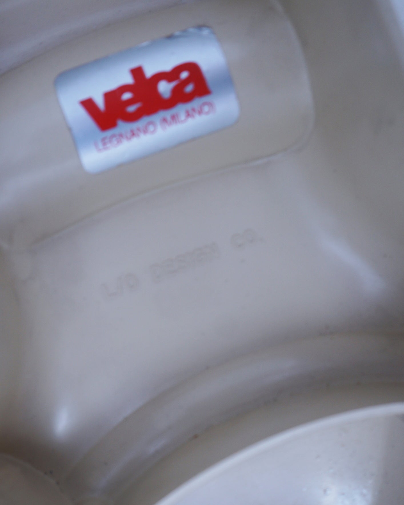 1968 Cream Velca Valet Stand, VIP Model, Designed by Paolo Orlandini and Roberto Lucci