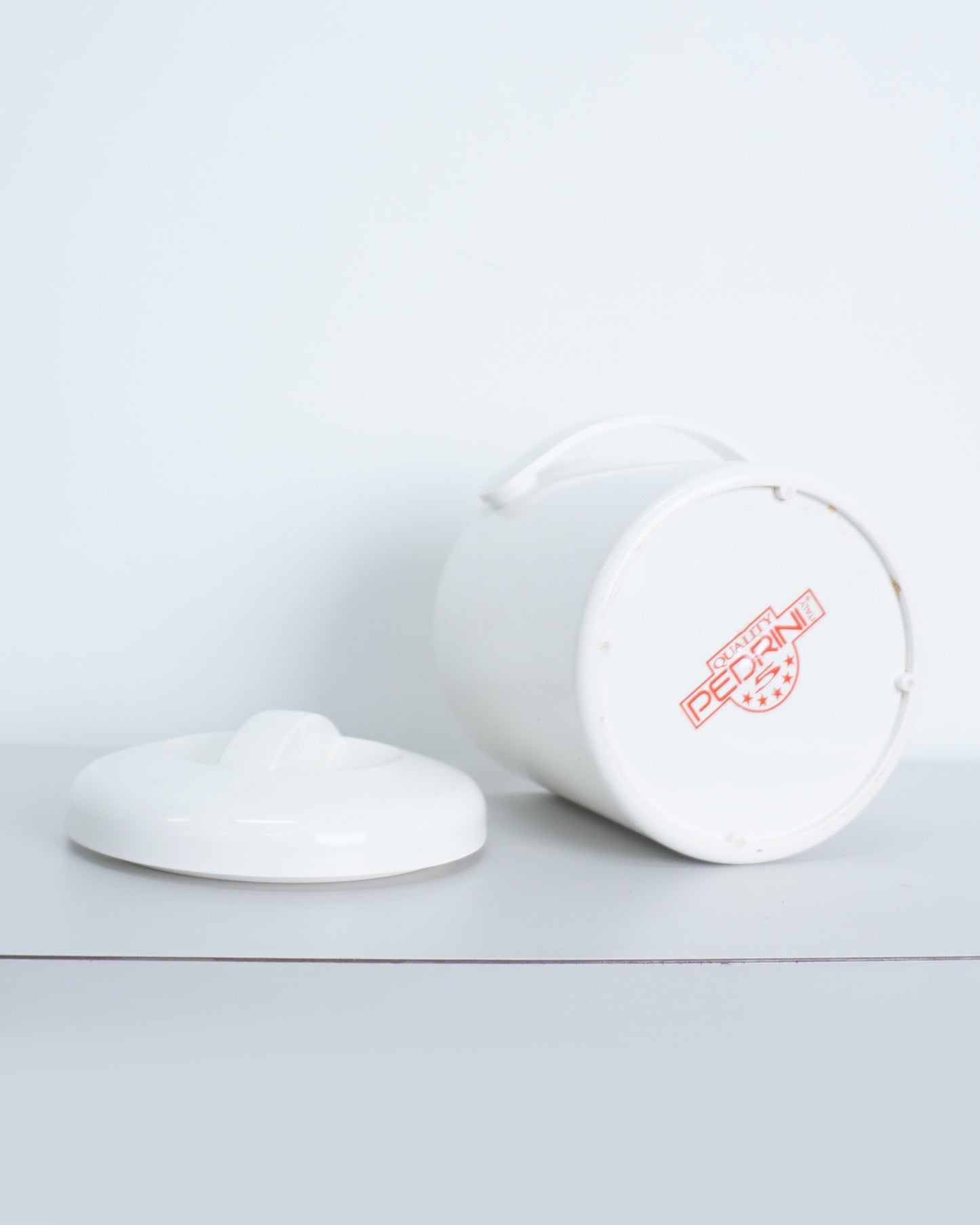 1980s White Italian Plastic Ice Bucket by Pedrini