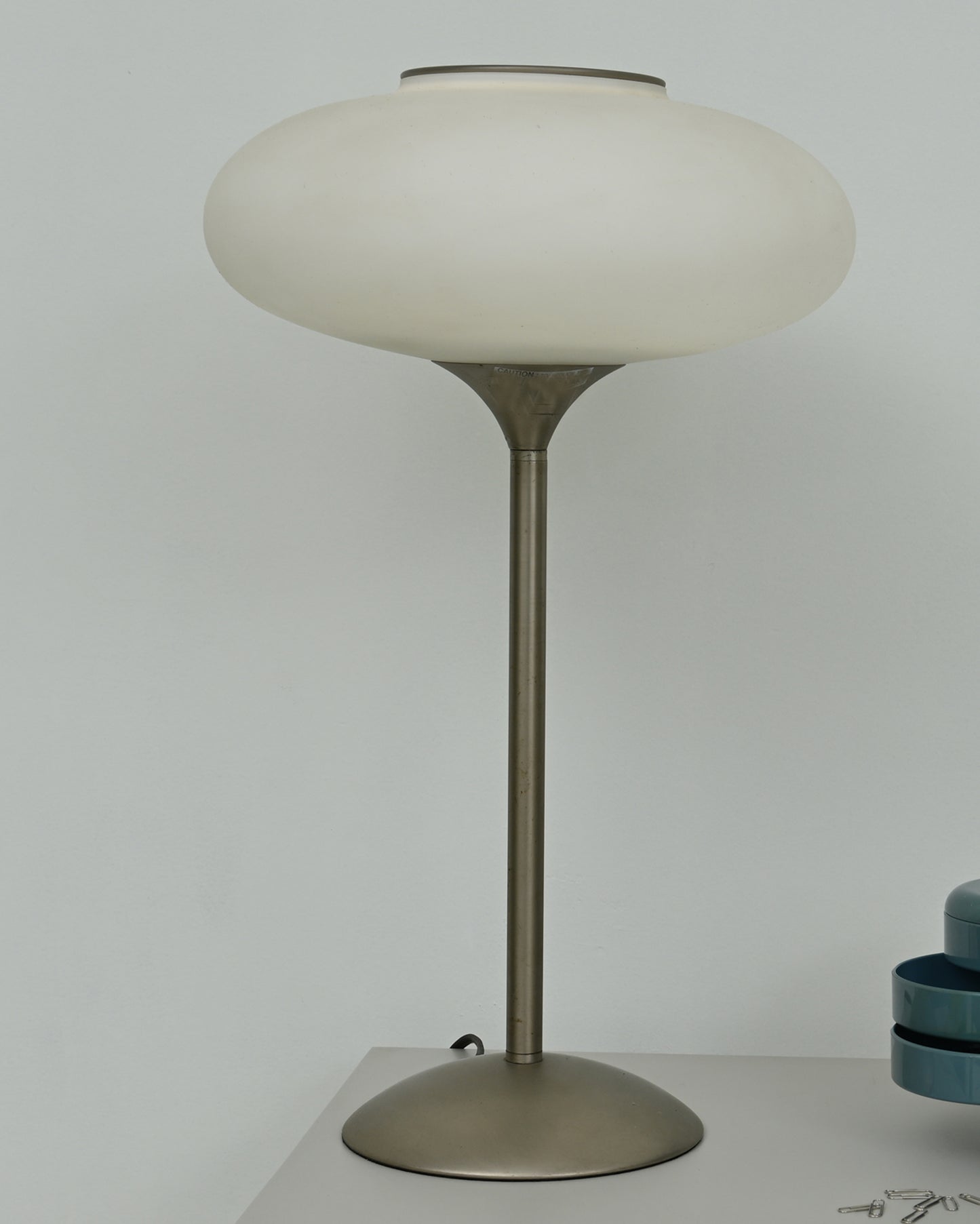 1980s Frosted Glass Shade Mushroom Laurel Style Lamp