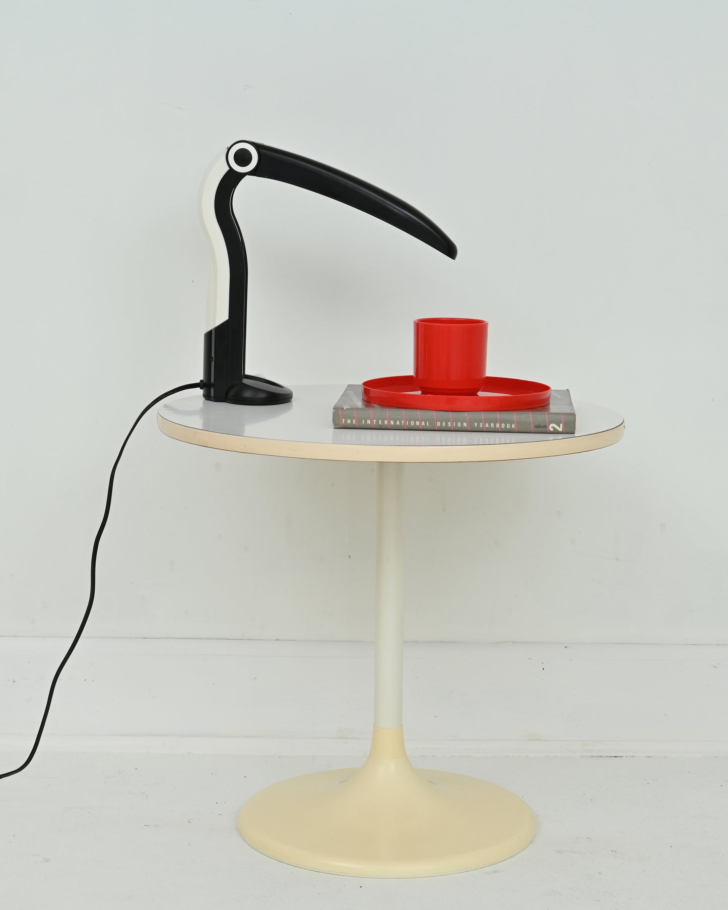 1990s Memphis Design Black Toucan Table Lamp by H.T. Huang for Huangslite