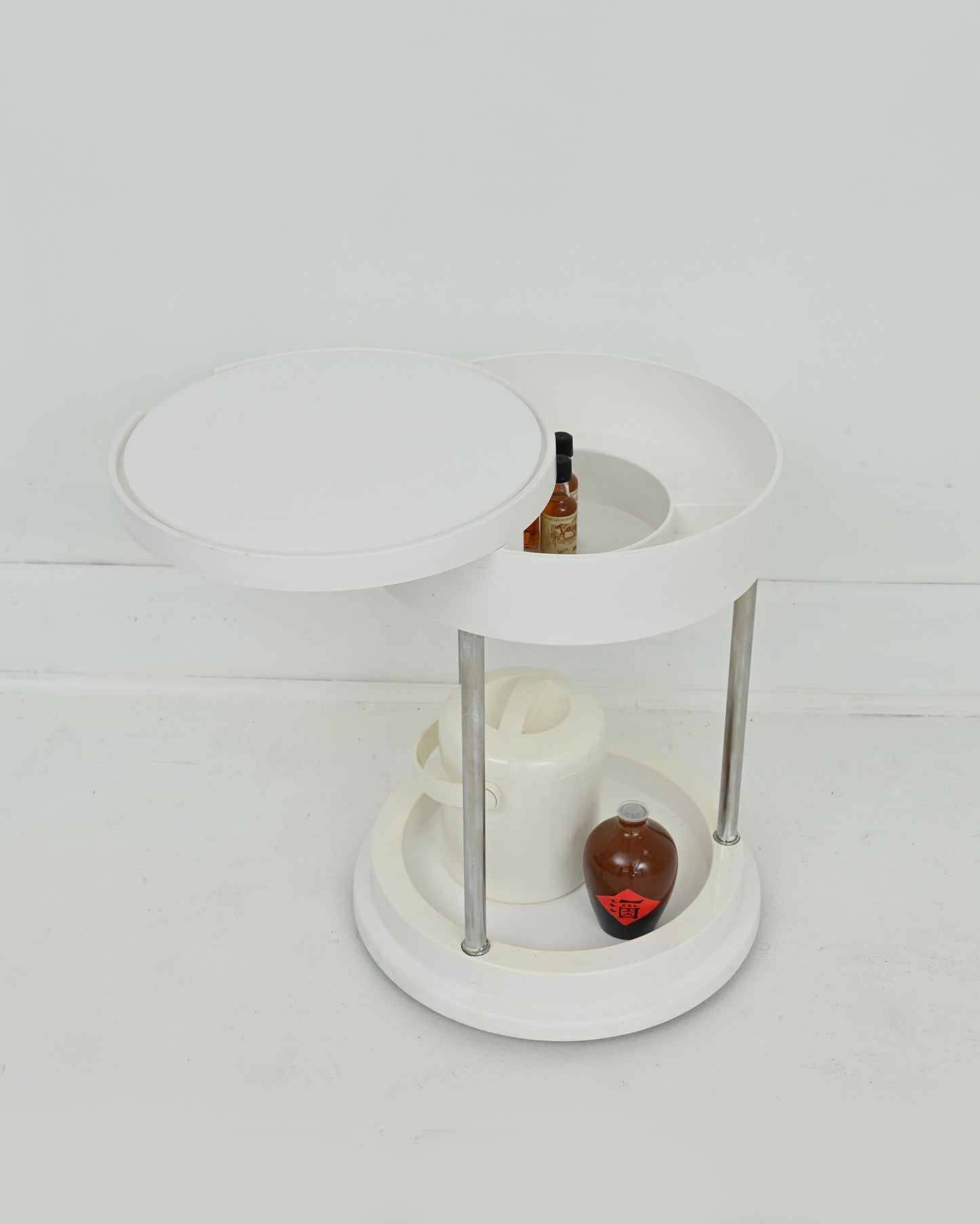 1960s Vesuvio Brevettato White Space Ace Bar Cart Trolley by Carrara & Matta