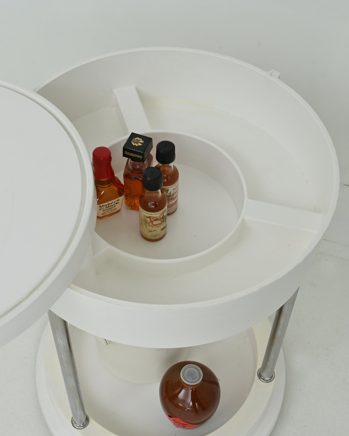 1960s Vesuvio Brevettato White Space Ace Bar Cart Trolley by Carrara & Matta