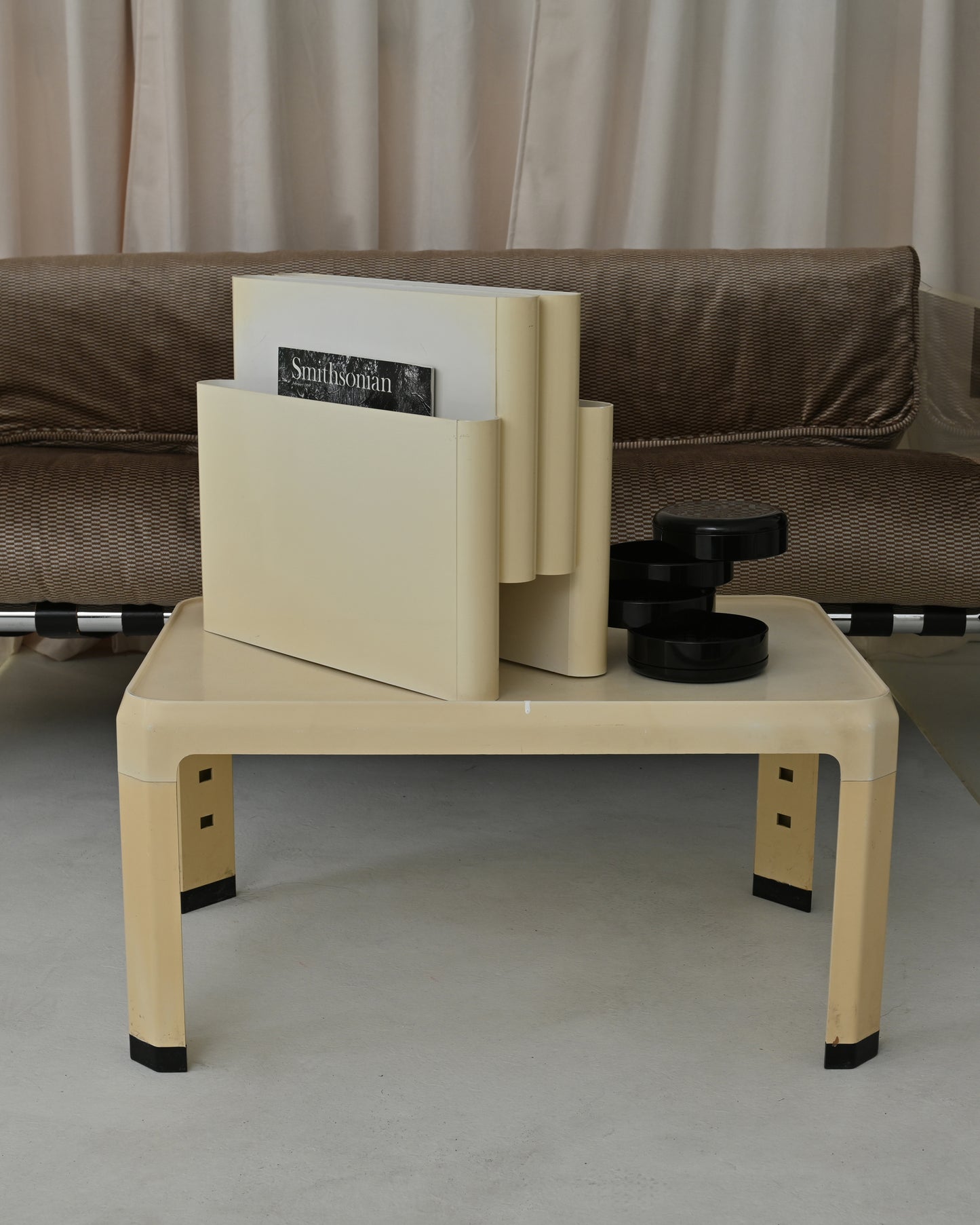 1960s Petite Cream Coffee Table by Alberto Rosselli for Kartell