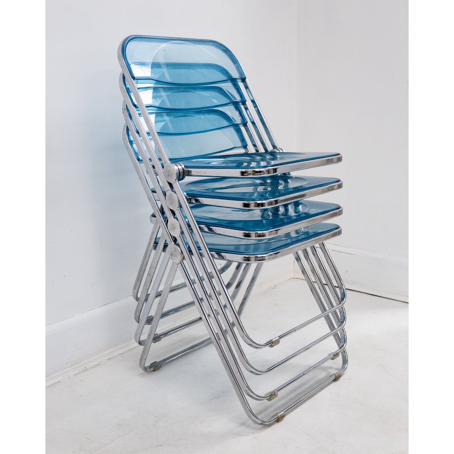 1970s Italian “Plia” Blue Lucite Folding Chairs by Giancarlo Piretti for Anonima Castelli