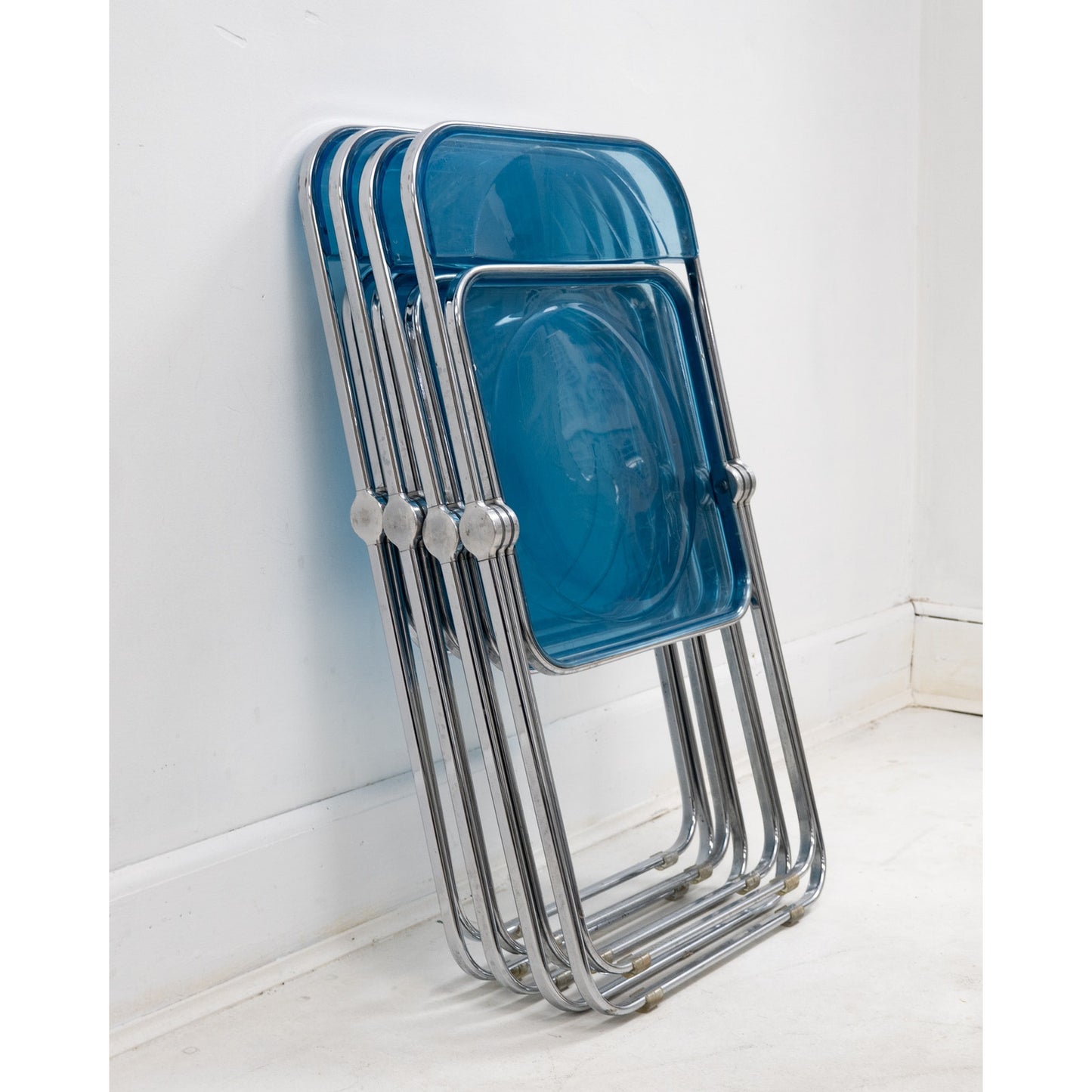 1970s Italian “Plia” Blue Lucite Folding Chairs by Giancarlo Piretti for Anonima Castelli