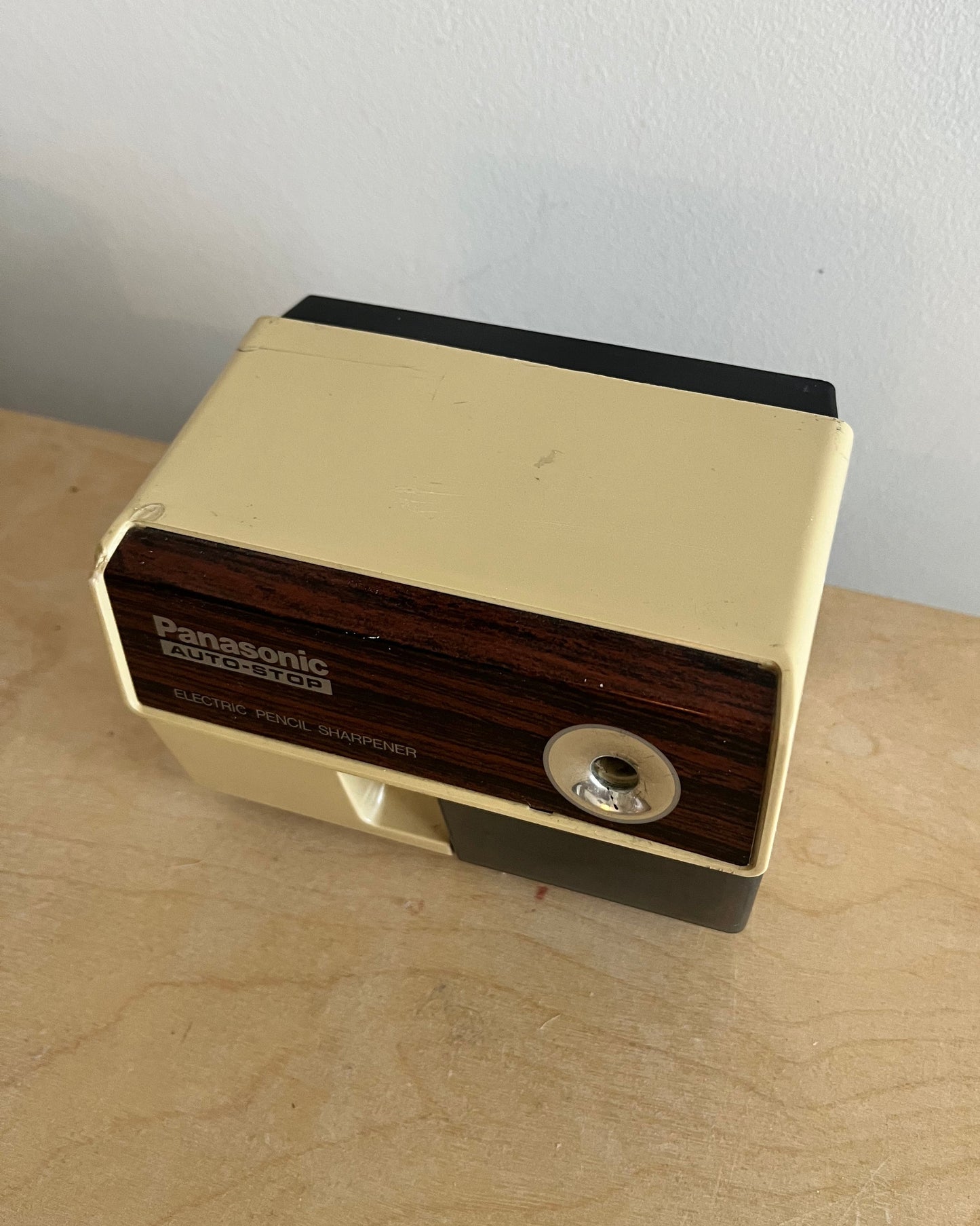 1990s Vintage Panasonic Auto-Stop Electric Pencil Sharpener KP-111 Faux Wood Made in Japan