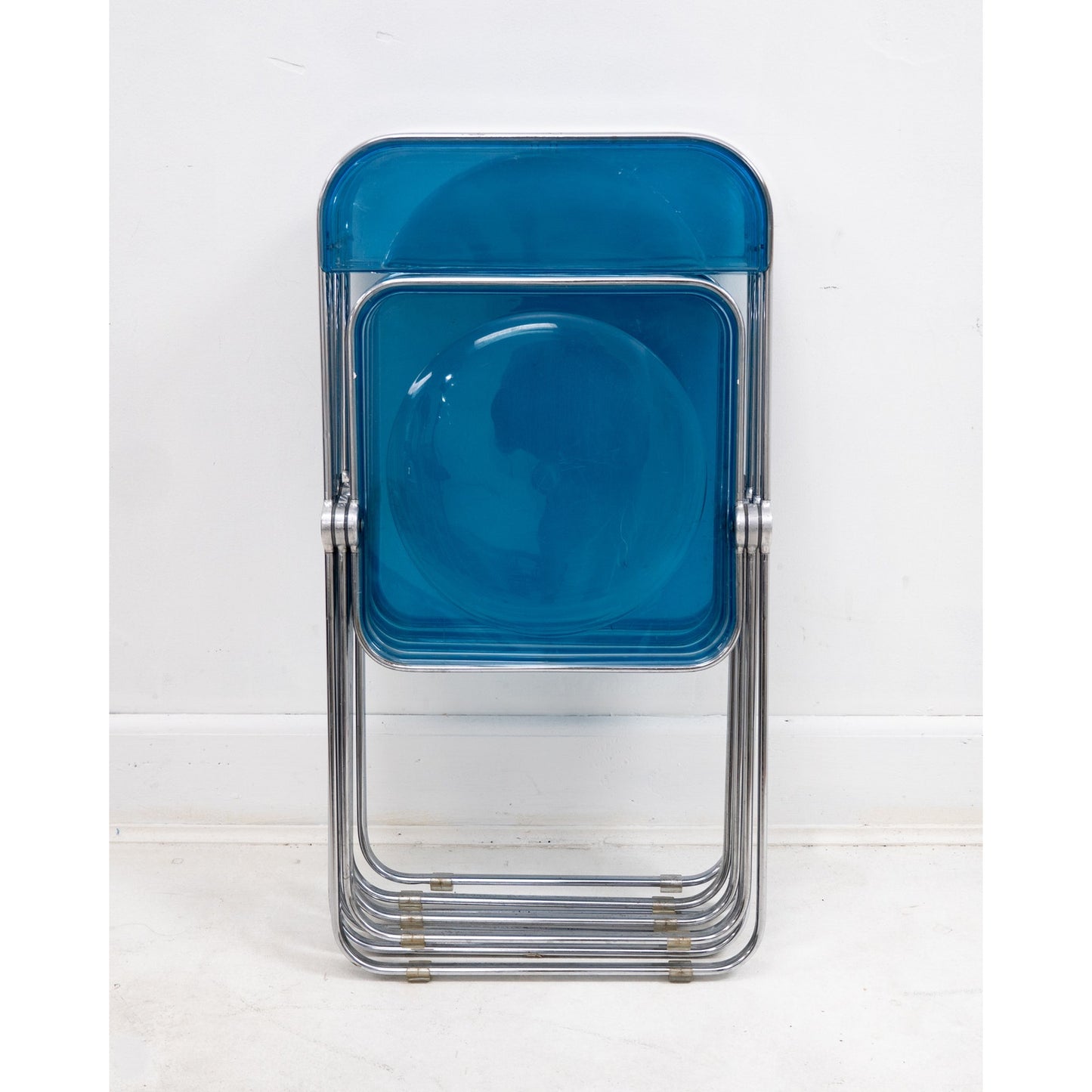 1970s Italian “Plia” Blue Lucite Folding Chairs by Giancarlo Piretti for Anonima Castelli