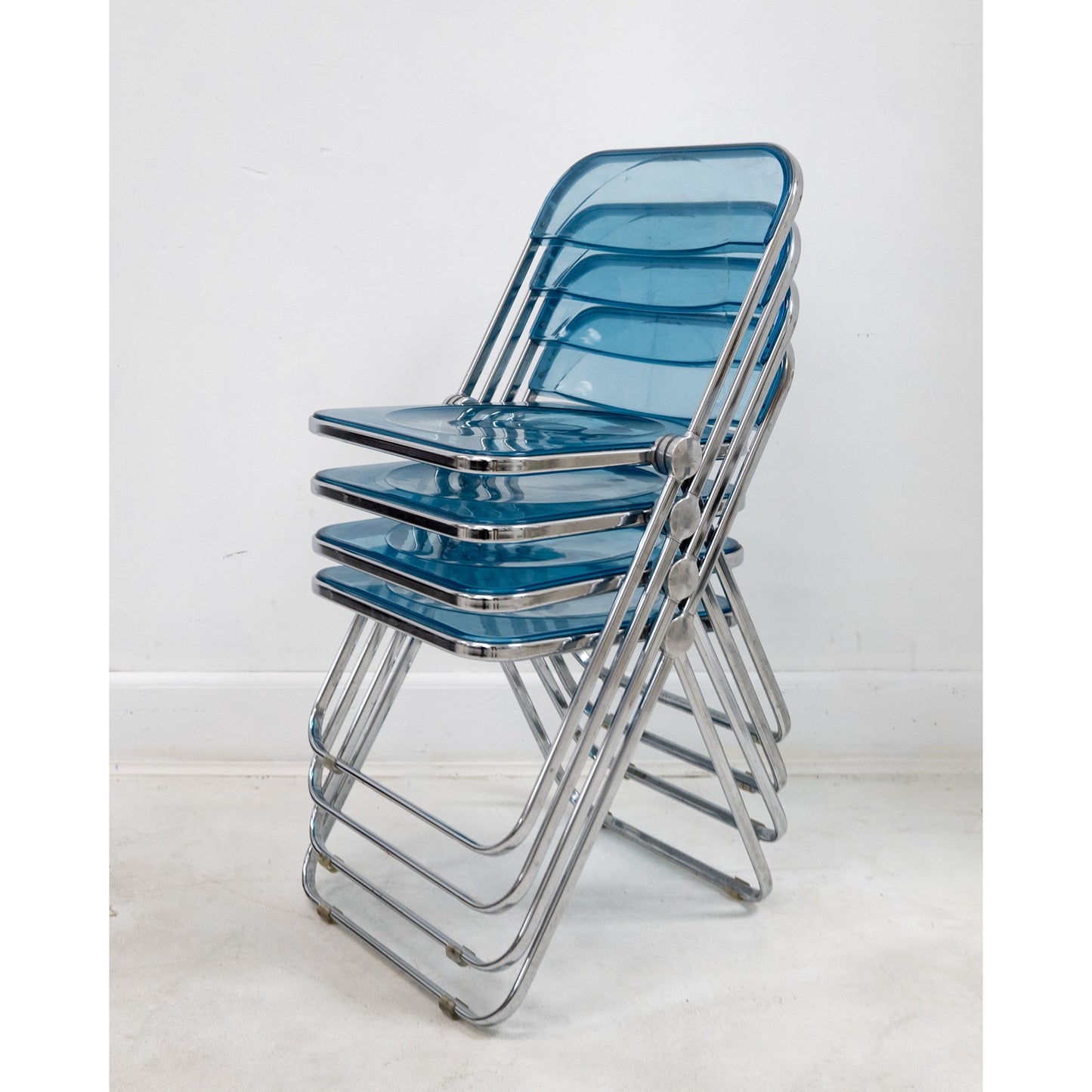 1970s Italian “Plia” Blue Lucite Folding Chairs by Giancarlo Piretti for Anonima Castelli