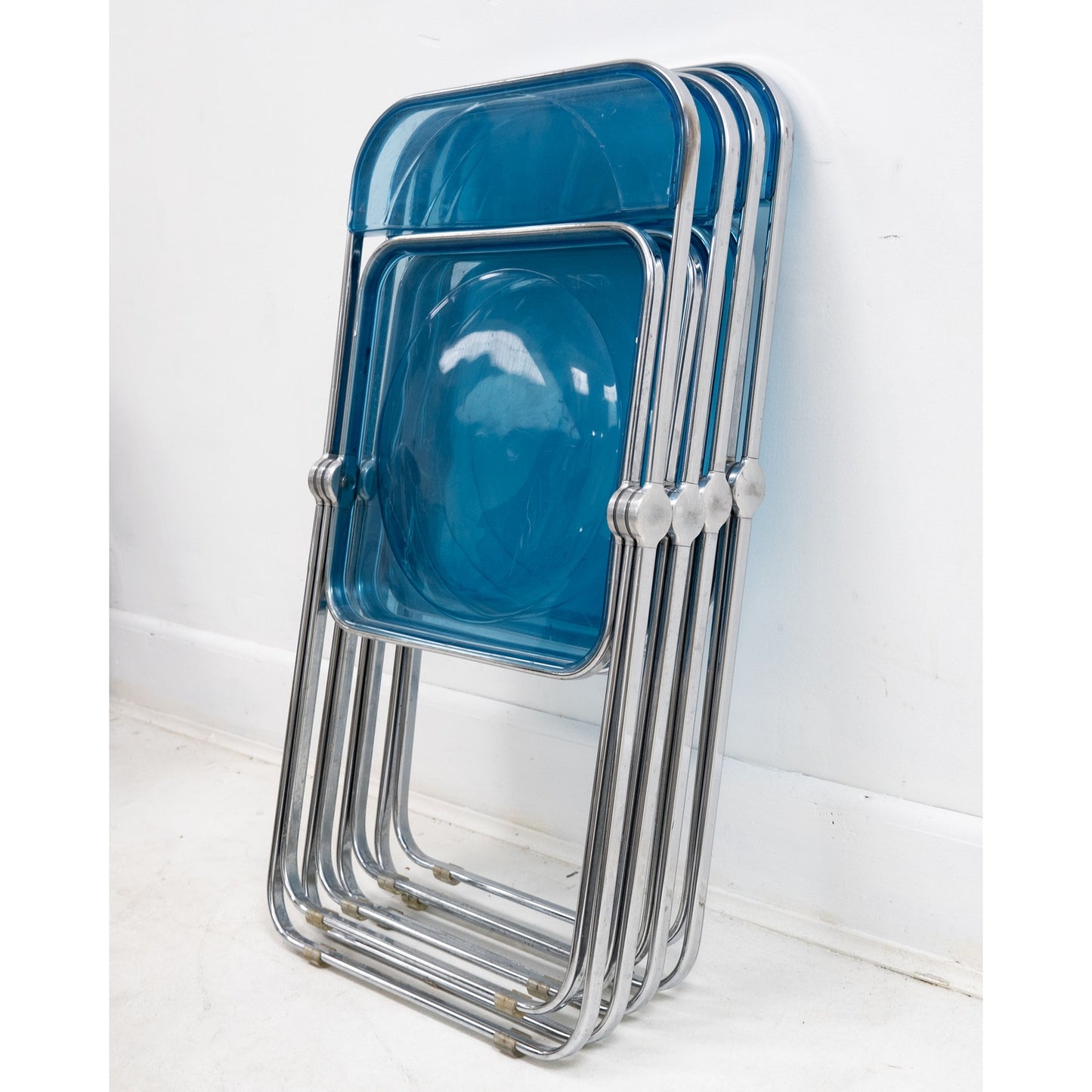 1970s Italian “Plia” Blue Lucite Folding Chairs by Giancarlo Piretti for Anonima Castelli