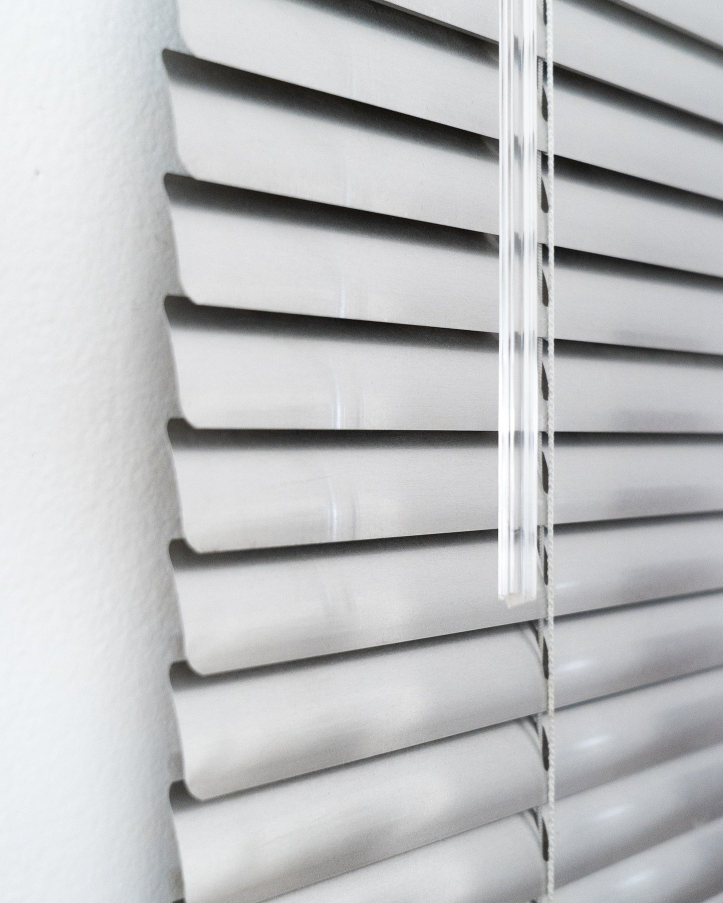 1990s Aluminum Metal Mini Blinds