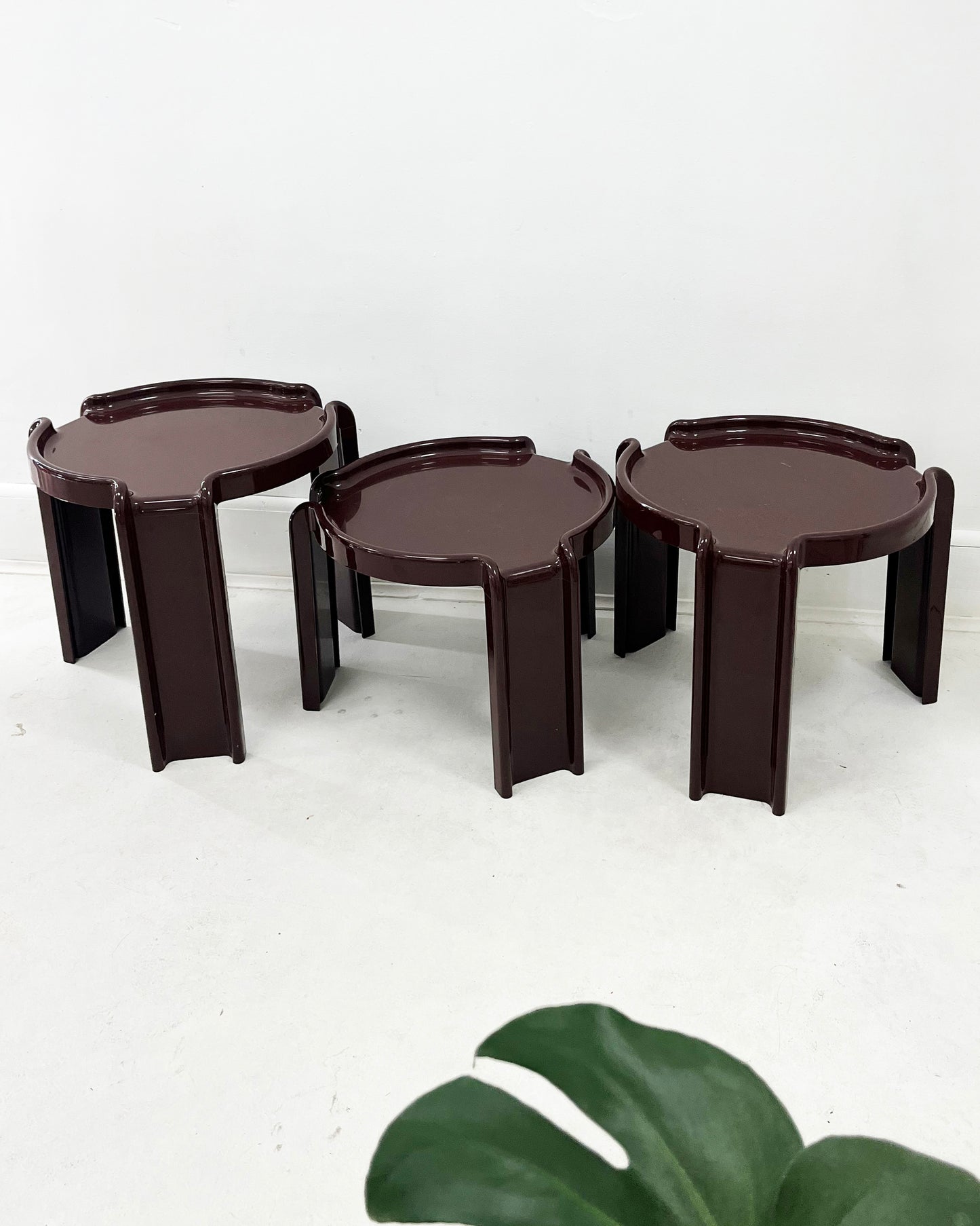 1970s Giotto Stoppino for Kartell Italian Modern Nesting Tables Set of 3 Chocolate Brown