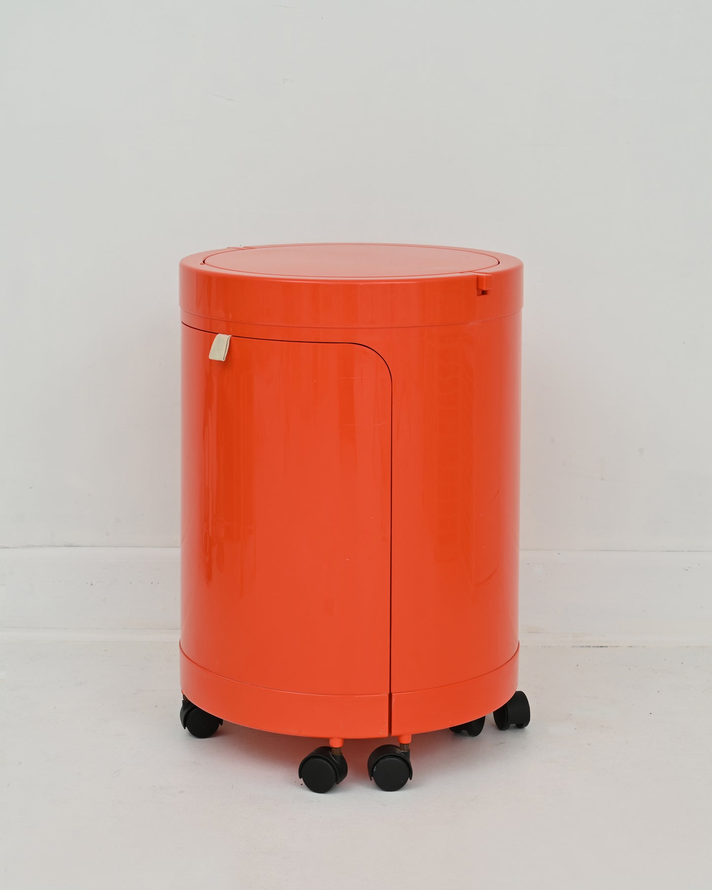 1970s ''Silvi'' Atomic Orange Vanity by Fanini Fain S.P.A and Studio Kastilia